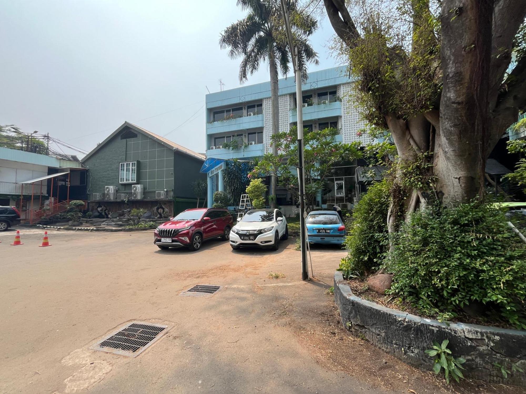 Oyo 94362 Kebayoran